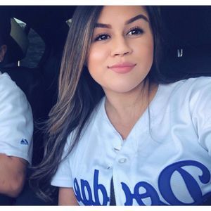 Meet your Posher, Imelda